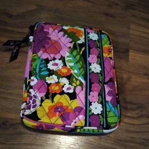 Vera Bradley e-book holder